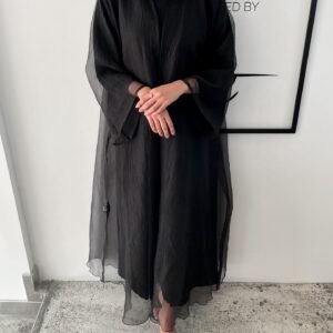 عباية أورجانزا مع شيلة كلووش